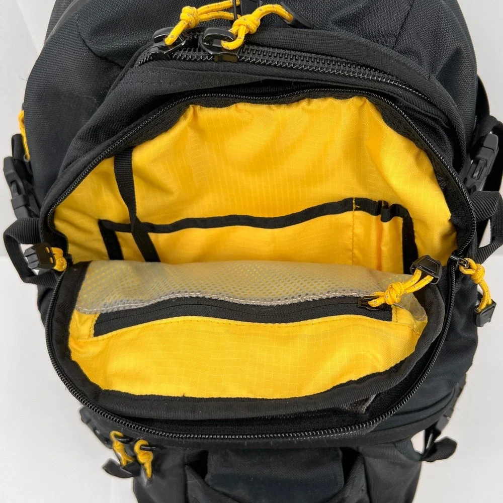 Mountainsmith Borealis AT All Weather Camera Backpack Black Travel w/ Rain Cover